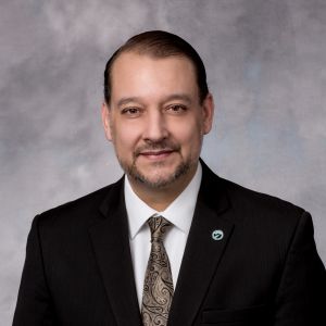Dr. Serrata