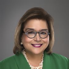 erica benavides garcia headshot laredo college